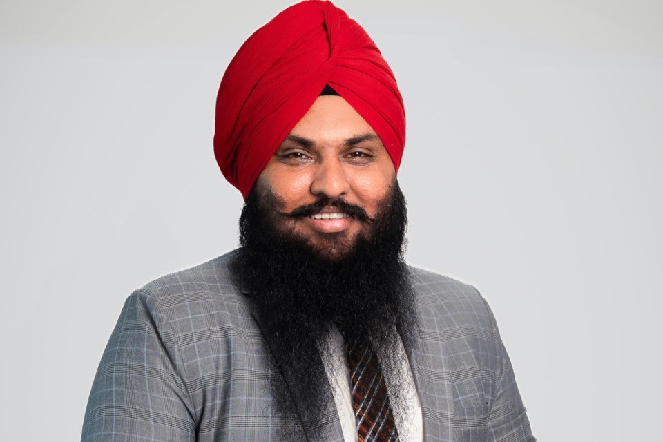 Humanitarian organization feeding international students